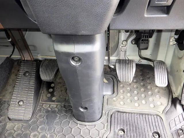 日野レンジャーアルミバン中型（4t）[写真28]