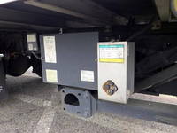 日野レンジャーアルミバン中型（4t）[写真09]