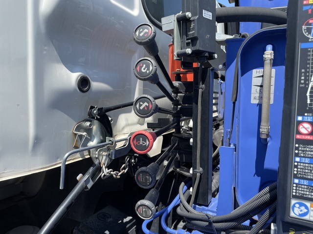 日野レンジャークレーン4段中型（4t）[写真16]