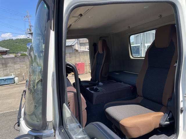 日野レンジャークレーン4段中型（4t）[写真31]