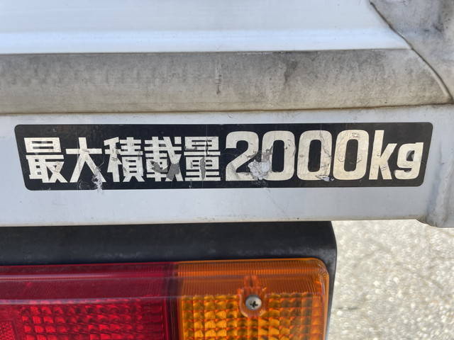 日野デュトロアルミバン小型（2t・3t）[写真12]