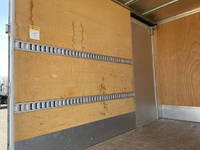 日野デュトロアルミバン小型（2t・3t）[写真16]