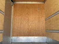 日野デュトロアルミバン小型（2t・3t）[写真17]