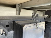 日野デュトロアルミバン小型（2t・3t）[写真22]