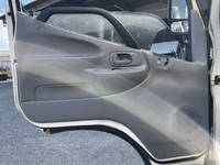 日野デュトロアルミバン小型（2t・3t）[写真26]