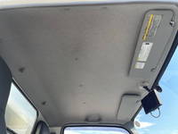 日野デュトロアルミバン小型（2t・3t）[写真32]