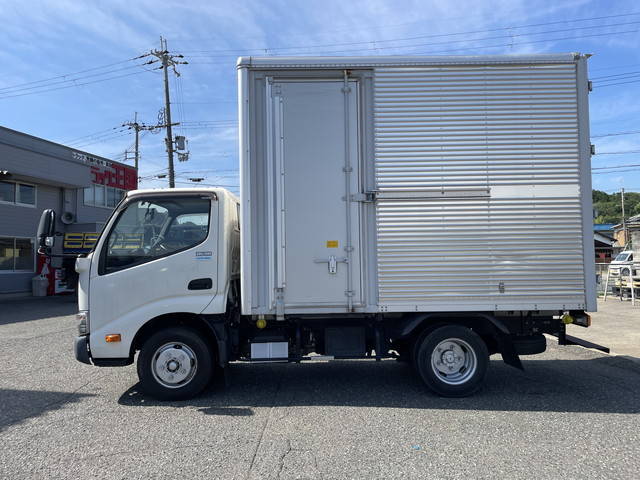 日野デュトロアルミバン小型（2t・3t）[写真05]