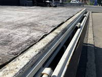 日野デュトロ平ボディ小型（2t・3t）[写真16]