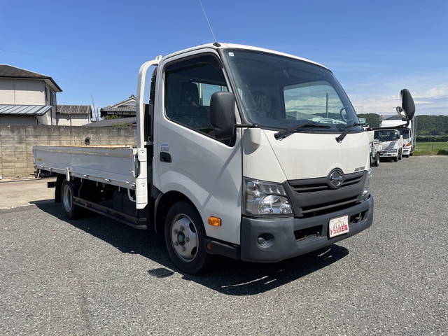 日野デュトロ平ボディ小型（2t・3t）[写真03]