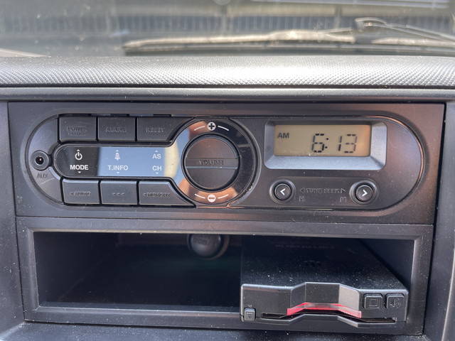 日野デュトロ平ボディ小型（2t・3t）[写真34]