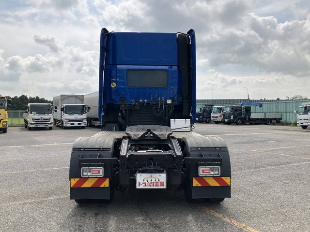 日野プロフィアトレーラーヘッド（トラクターヘッド）大型（10t）[写真10]