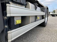 日野プロフィアトレーラーヘッド（トラクターヘッド）大型（10t）[写真20]