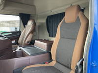 日野プロフィアトレーラーヘッド（トラクターヘッド）大型（10t）[写真29]