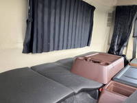 日野プロフィアトレーラーヘッド（トラクターヘッド）大型（10t）[写真32]