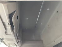 日野プロフィアトレーラーヘッド（トラクターヘッド）大型（10t）[写真33]