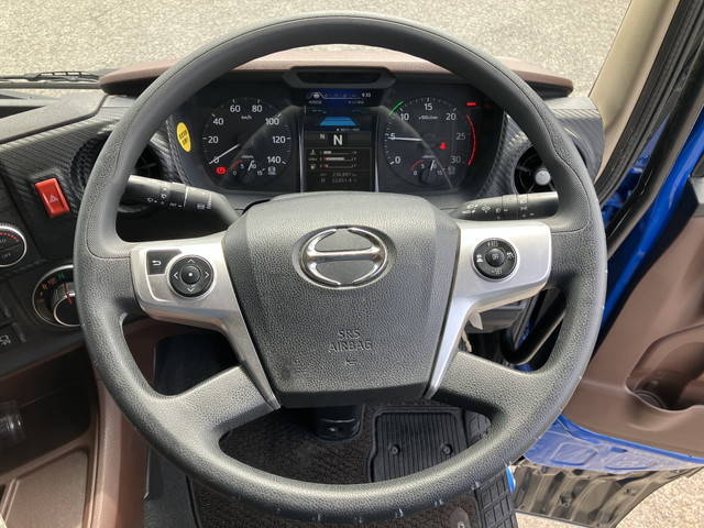 日野プロフィアトレーラーヘッド（トラクターヘッド）大型（10t）[写真33]