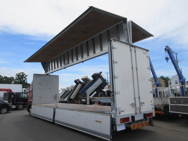 日野プロフィアアルミウイング大型（10t）[写真27]