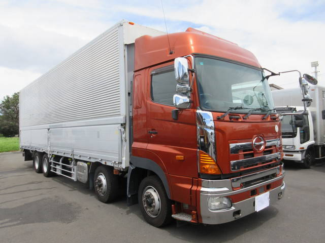 日野プロフィアアルミウイング大型（10t）[写真03]