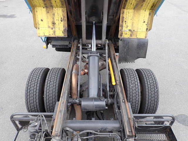 三菱ふそうキャンター深ダンプ（土砂禁ダンプ）小型（2t・3t）[写真12]