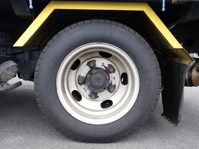 三菱ふそうキャンター深ダンプ（土砂禁ダンプ）小型（2t・3t）[写真23]