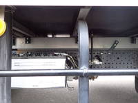 いすゞエルフ冷凍車（冷蔵車）小型（2t・3t）[写真11]