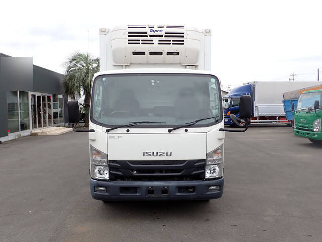 いすゞエルフ冷凍車（冷蔵車）小型（2t・3t）[写真03]