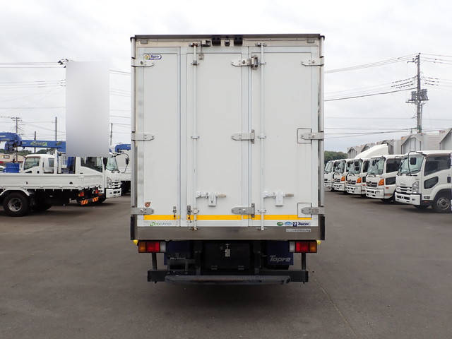 いすゞエルフ冷凍車（冷蔵車）小型（2t・3t）[写真05]