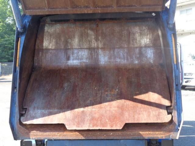 日野デュトロパッカー車（塵芥車）小型（2t・3t）[写真11]