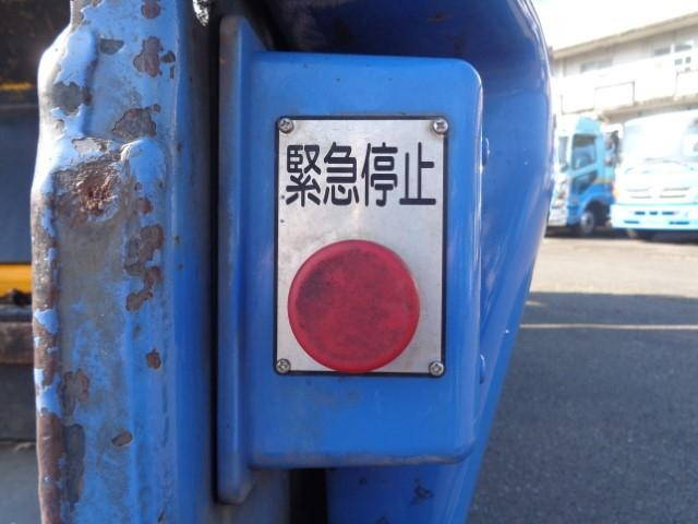 日野デュトロパッカー車（塵芥車）小型（2t・3t）[写真17]