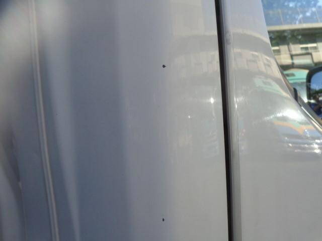 日野デュトロパッカー車（塵芥車）小型（2t・3t）[写真28]