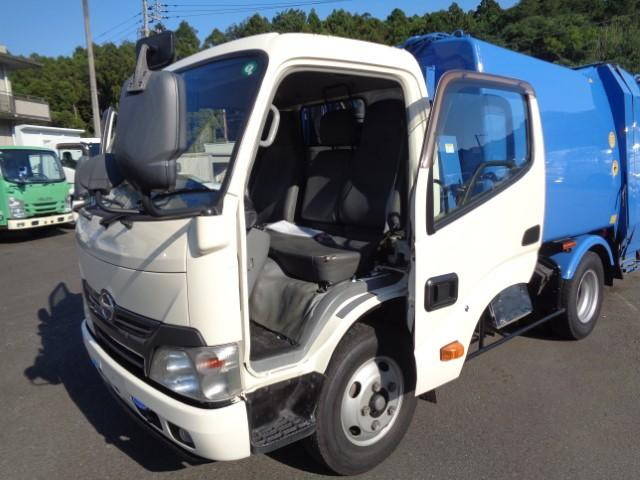 日野デュトロパッカー車（塵芥車）小型（2t・3t）[写真03]