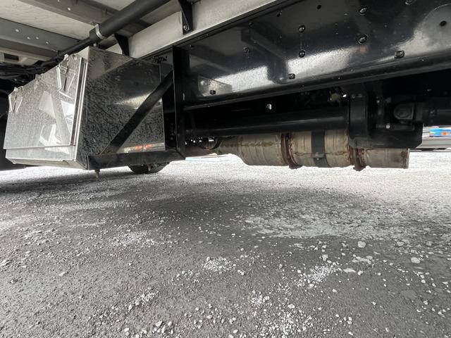 三菱ふそうファイターアルミウイング中型（4t）[写真22]