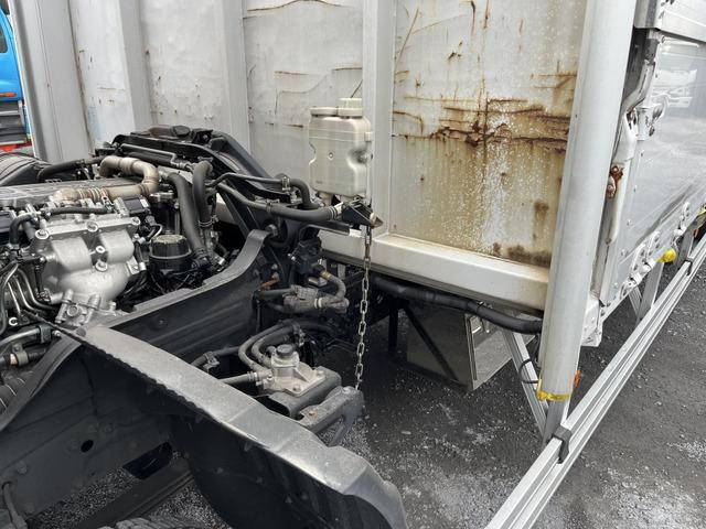 三菱ふそうファイターアルミウイング中型（4t）[写真25]