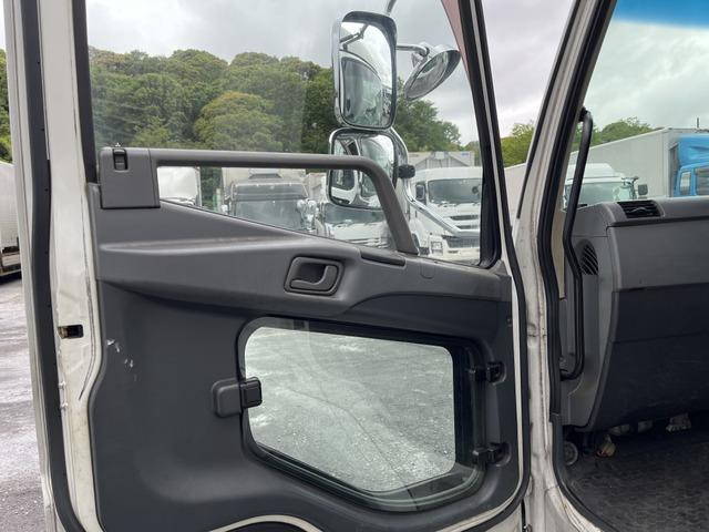 三菱ふそうファイターアルミウイング中型（4t）[写真31]