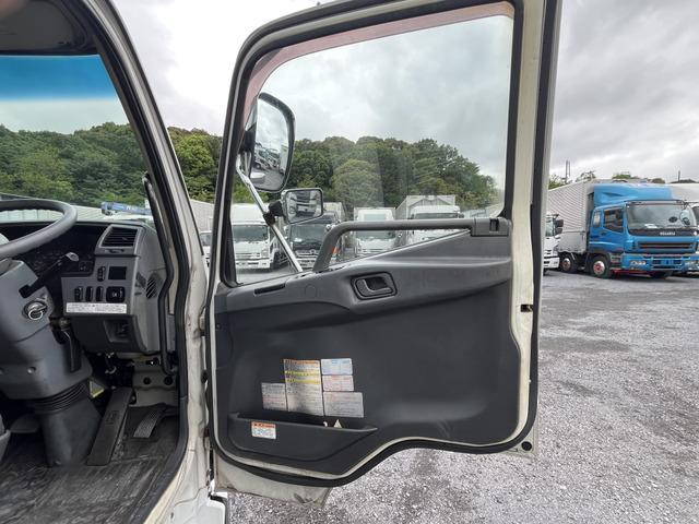 三菱ふそうファイターアルミウイング中型（4t）[写真33]