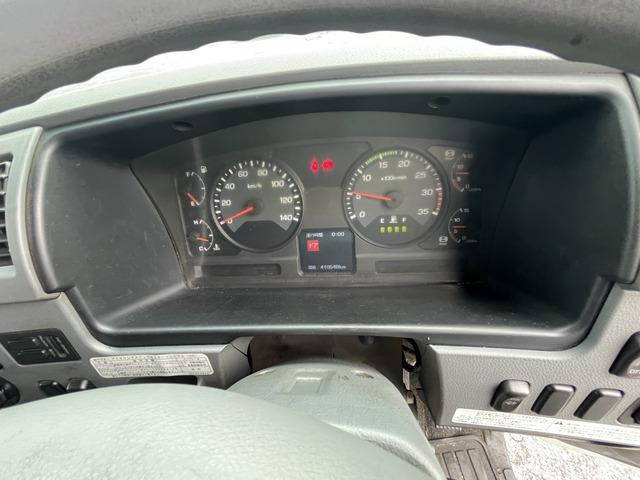 三菱ふそうファイターアルミウイング中型（4t）[写真36]