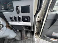 三菱ふそうファイターアルミウイング中型（4t）[写真38]