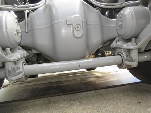 UDトラックスクオントレーラーヘッド（トラクターヘッド）大型（10t）[写真13]