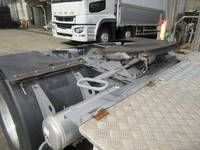 UDトラックスクオントレーラーヘッド（トラクターヘッド）大型（10t）[写真10]