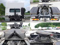 UDトラックスクオントレーラーヘッド（トラクターヘッド）大型（10t）[写真09]