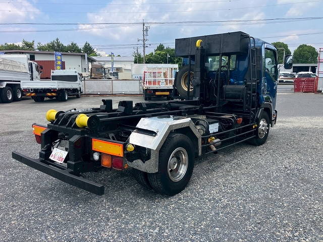 いすゞフォワードコンテナ専用車増トン（6t・8t）[写真02]