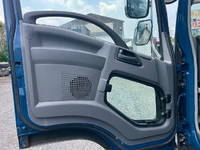 いすゞフォワードコンテナ専用車増トン（6t・8t）[写真20]