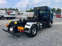 いすゞフォワードコンテナ専用車増トン（6t・8t）[写真02]