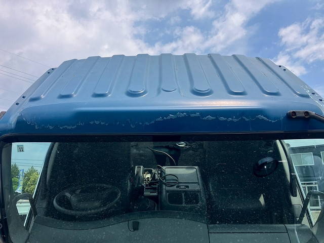 いすゞフォワードコンテナ専用車増トン（6t・8t）[写真08]