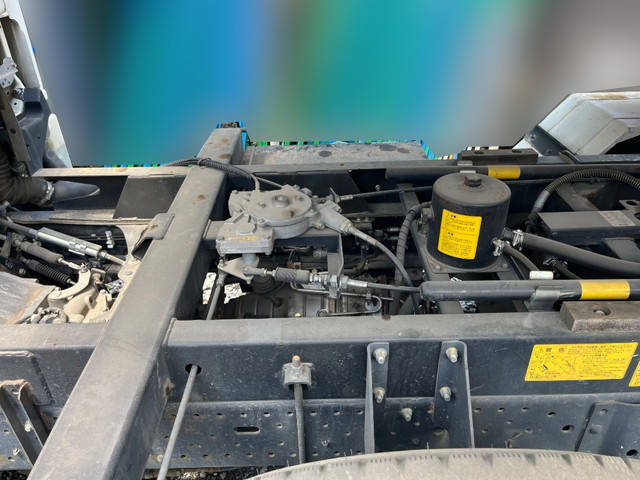 いすゞエルフ三転ダンプ小型（2t・3t）[写真18]