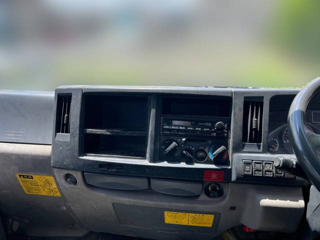 いすゞエルフ三転ダンプ小型（2t・3t）[写真28]