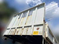 いすゞエルフ三転ダンプ小型（2t・3t）[写真06]