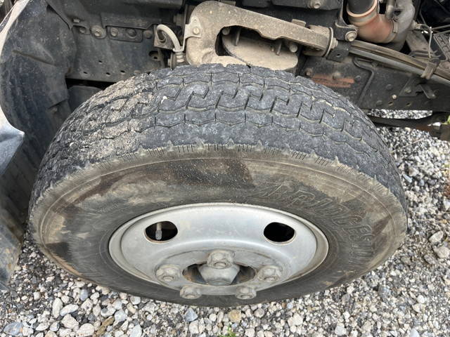 いすゞエルフダンプ小型（2t・3t）[写真15]