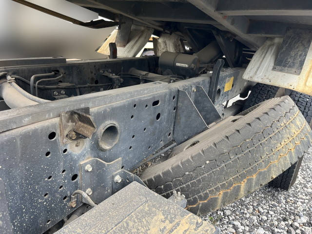 いすゞエルフダンプ小型（2t・3t）[写真17]