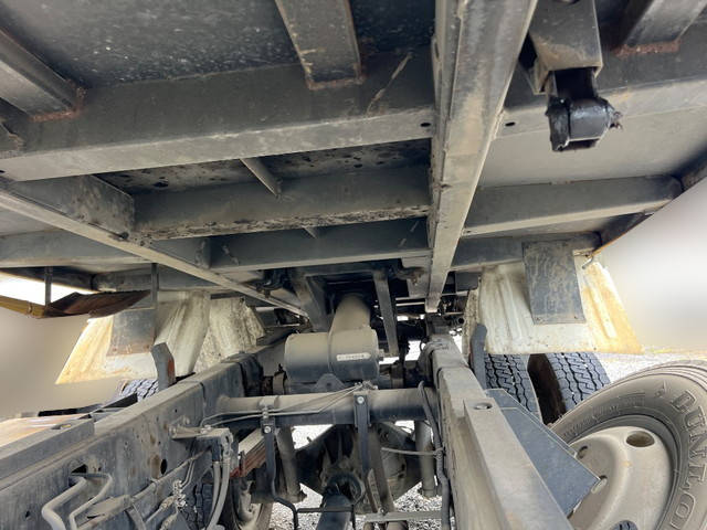 いすゞエルフダンプ小型（2t・3t）[写真18]